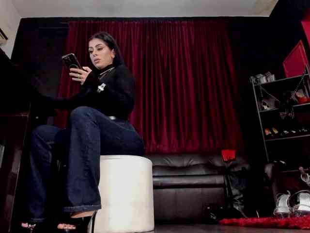 MissPuffyllove webcam