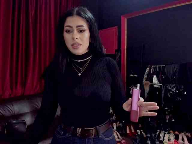 MissPuffyllove webcam