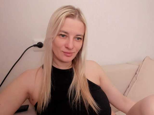 Sashanew77's BongaCams show and profile