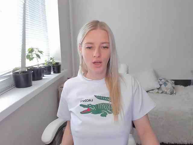 Princessa_ya webcam