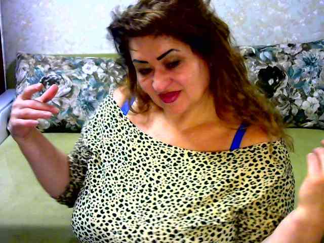 hugenipple webcam