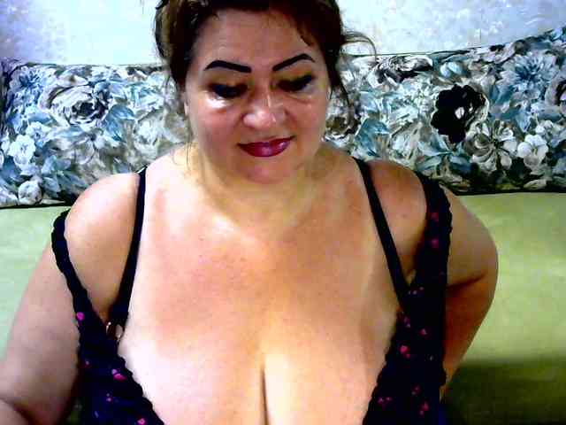 hugenipple webcam