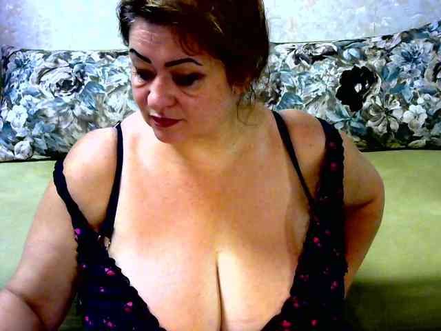 hugenipple webcam