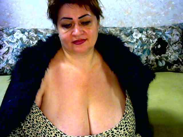 hugenipple webcam