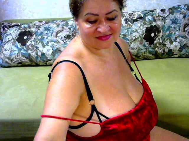 hugenipple webcam