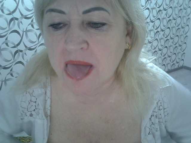 helen88888's BongaCams show and profile