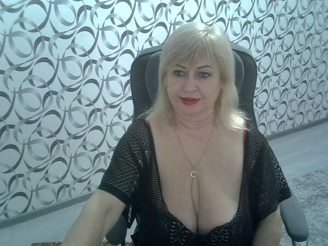 helen88888's BongaCams show and profile