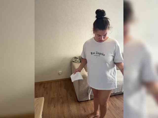 webcam live porno Madelynn