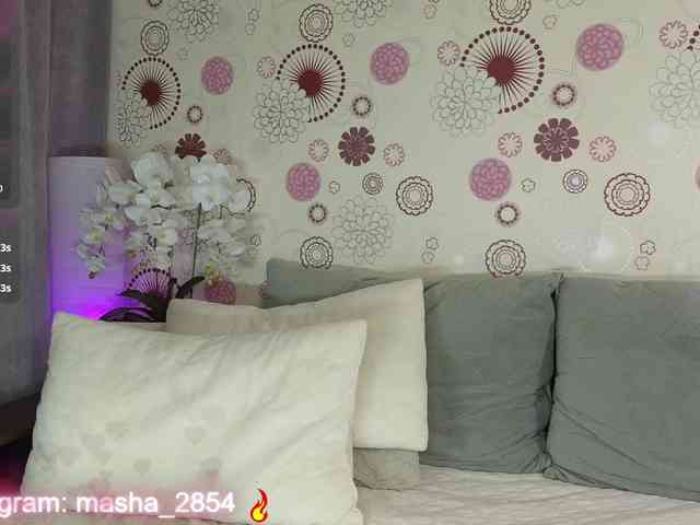 Madelynn's webcam live show