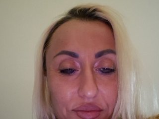 ItalianMoon Porn Show