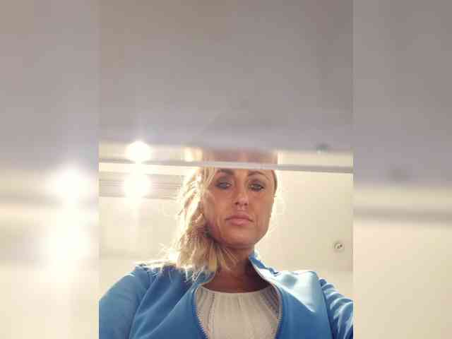 DeviousAngel DeviousAngel