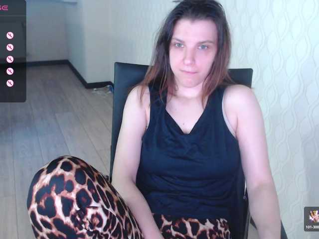 RennaHart's BongaCams show and profile