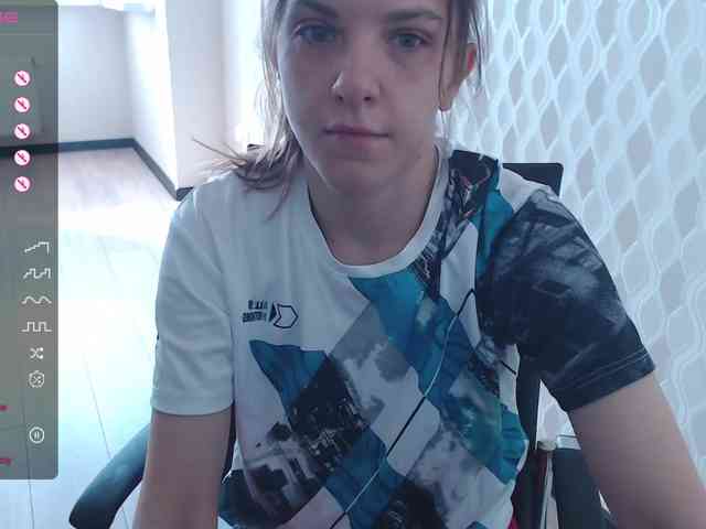LOVERenna webcam