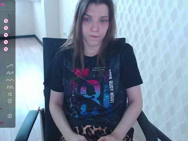 LOVERenna webcam