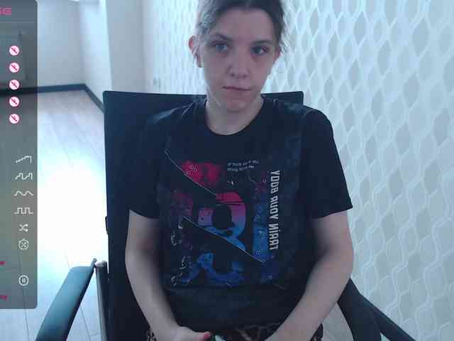 LOVERenna webcam