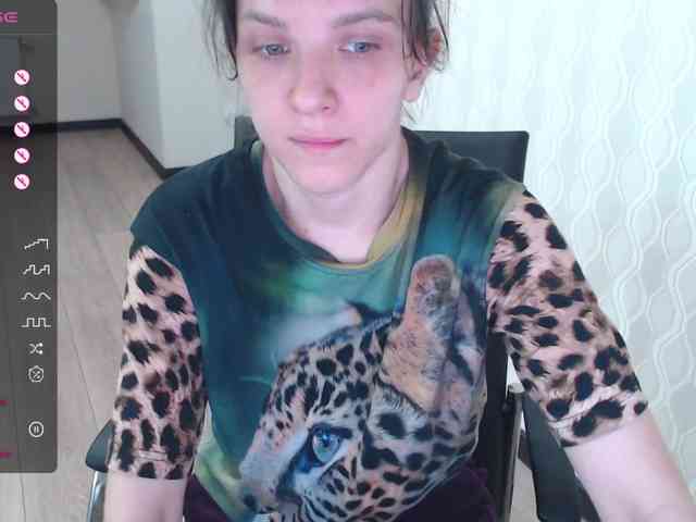 LOVERenna webcam