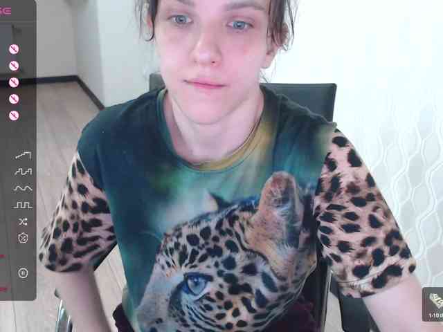 LOVERenna webcam