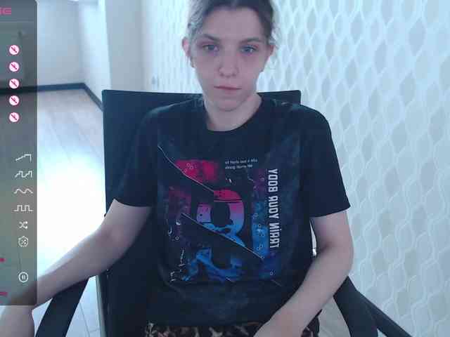LOVERenna webcam
