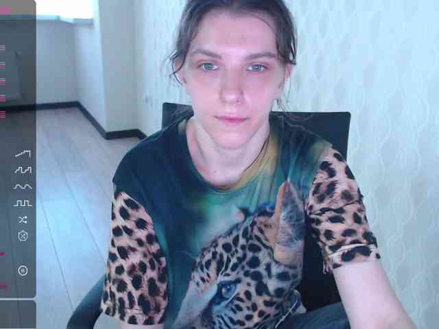 LOVERenna webcam
