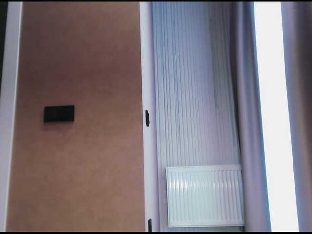 Va-len-cia's BongaCams show and profile