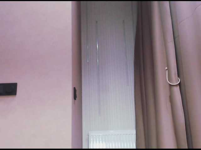 Va-len-cia's BongaCams show and profile