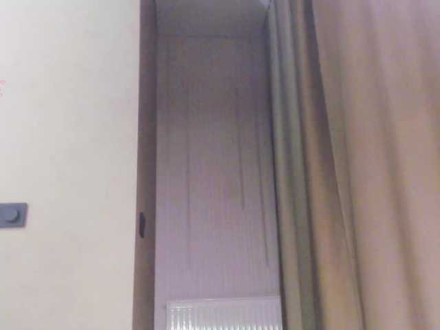 Va-len-cia — MILF is the best at BONGO! GIVE A VIRTUAL FUR COAT FOR VALENTINE'S DAY, TO BONGO! ONLY 1300 TK!!!!