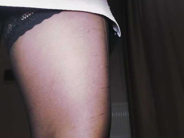 Va-len-cia's BongaCams show and profile