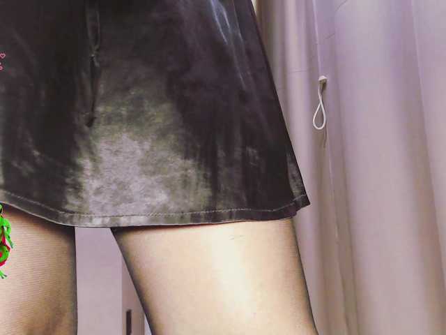 Va-len-cia from BongaCams