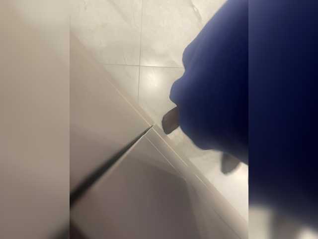 Va-len-cia's BongaCams show and profile