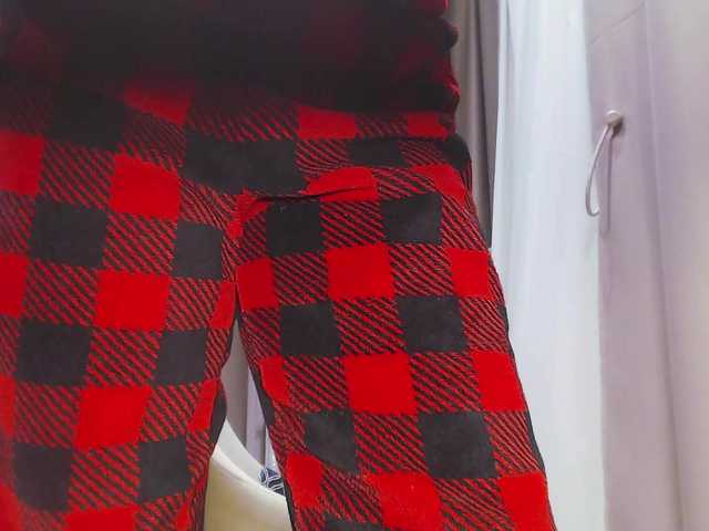 Va-len-cia's BongaCams show and profile