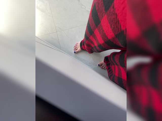 Va-len-cia's BongaCams show and profile