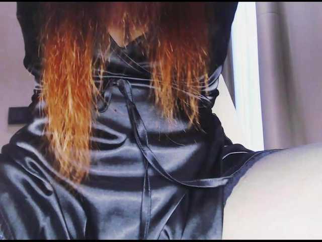 Va-len-cia's BongaCams show and profile