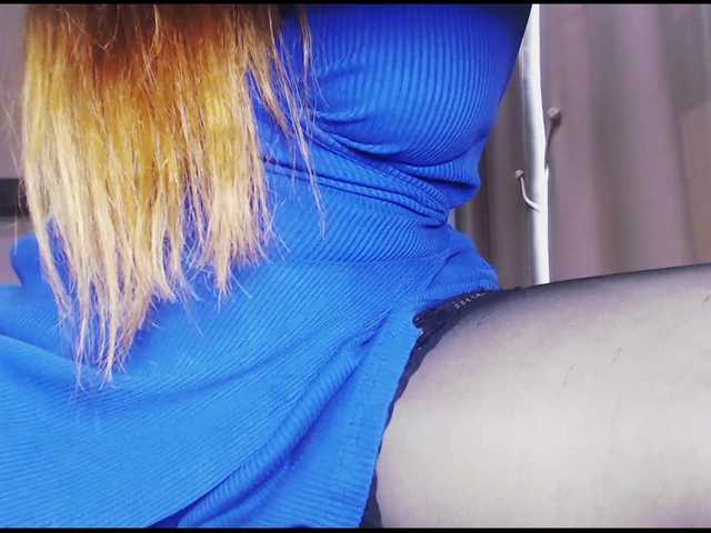 Va-len-cia's BongaCams show and profile