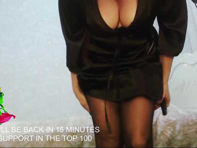 Va-len-cia's BongaCams show and profile