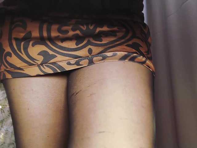 Va-len-cia's BongaCams show and profile