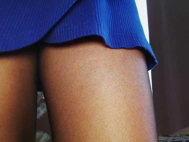 Va-len-cia's BongaCams show and profile