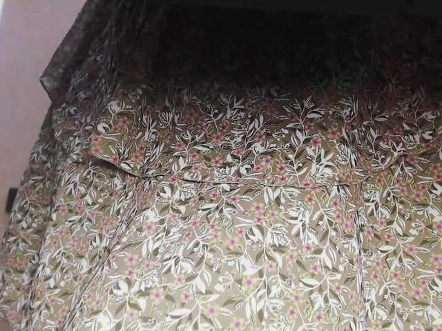 Va-len-cia's BongaCams show and profile