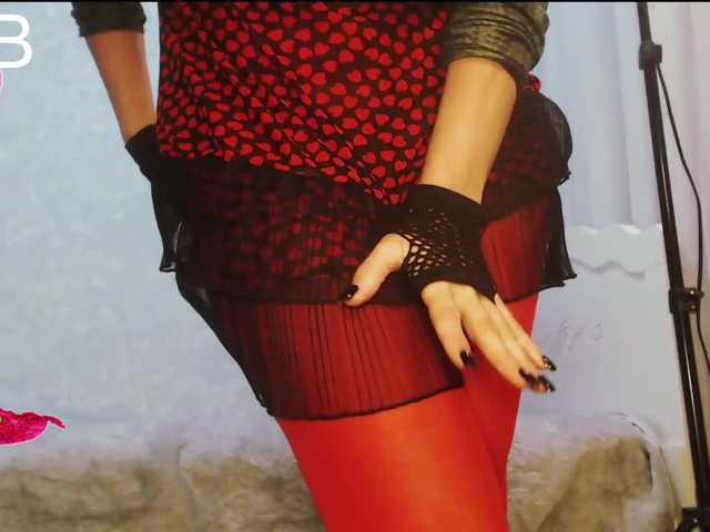 Va-len-cia's BongaCams show and profile