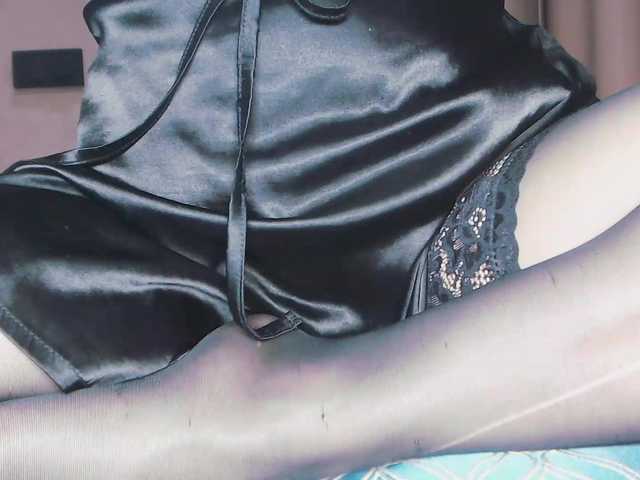 Va-len-cia's BongaCams show and profile