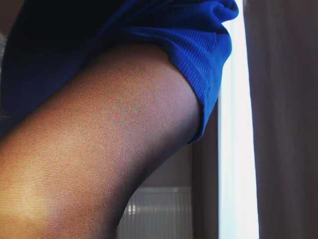 Va-len-cia's BongaCams show and profile