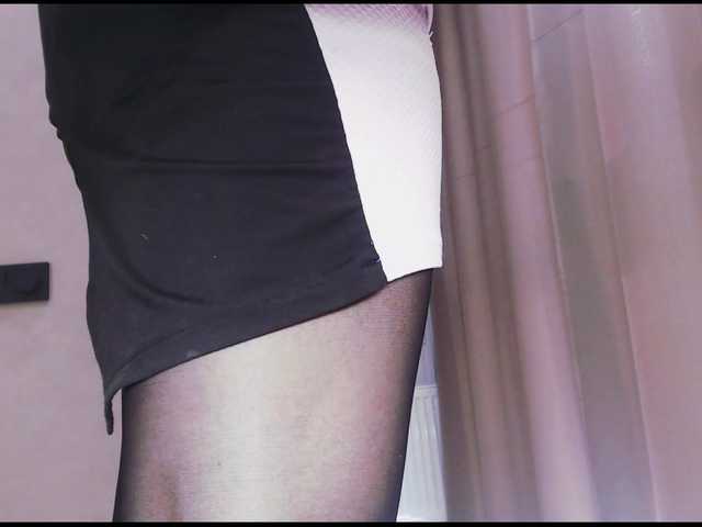 Va-len-cia's BongaCams show and profile