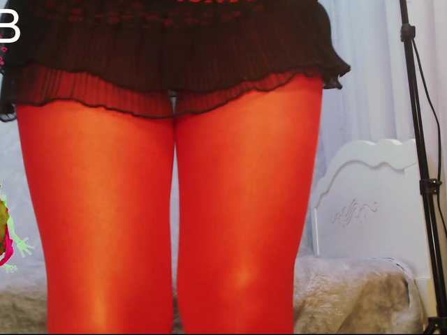 Va-len-cia's BongaCams show and profile