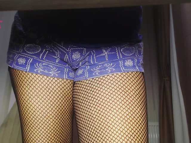 Va-len-cia Live Cam on BongaCams