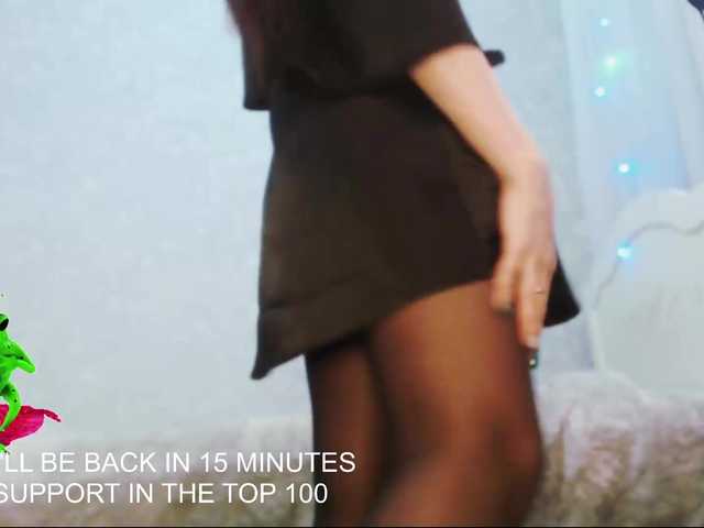 Va-len-cia's BongaCams show and profile