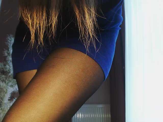 Va-len-cia's BongaCams show and profile