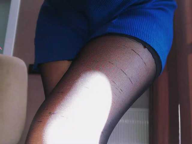 Va-len-cia's BongaCams show and profile