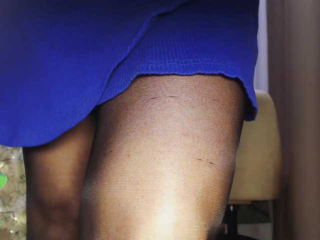 Va-len-cia's BongaCams show and profile