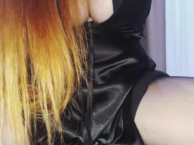 Va-len-cia's BongaCams show and profile