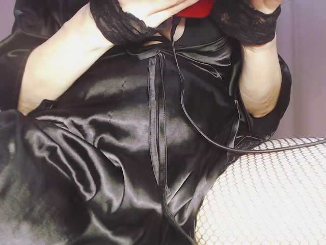 Va-len-cia's BongaCams show and profile