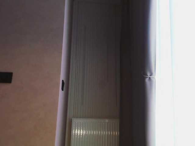 Va-len-cia's BongaCams show and profile